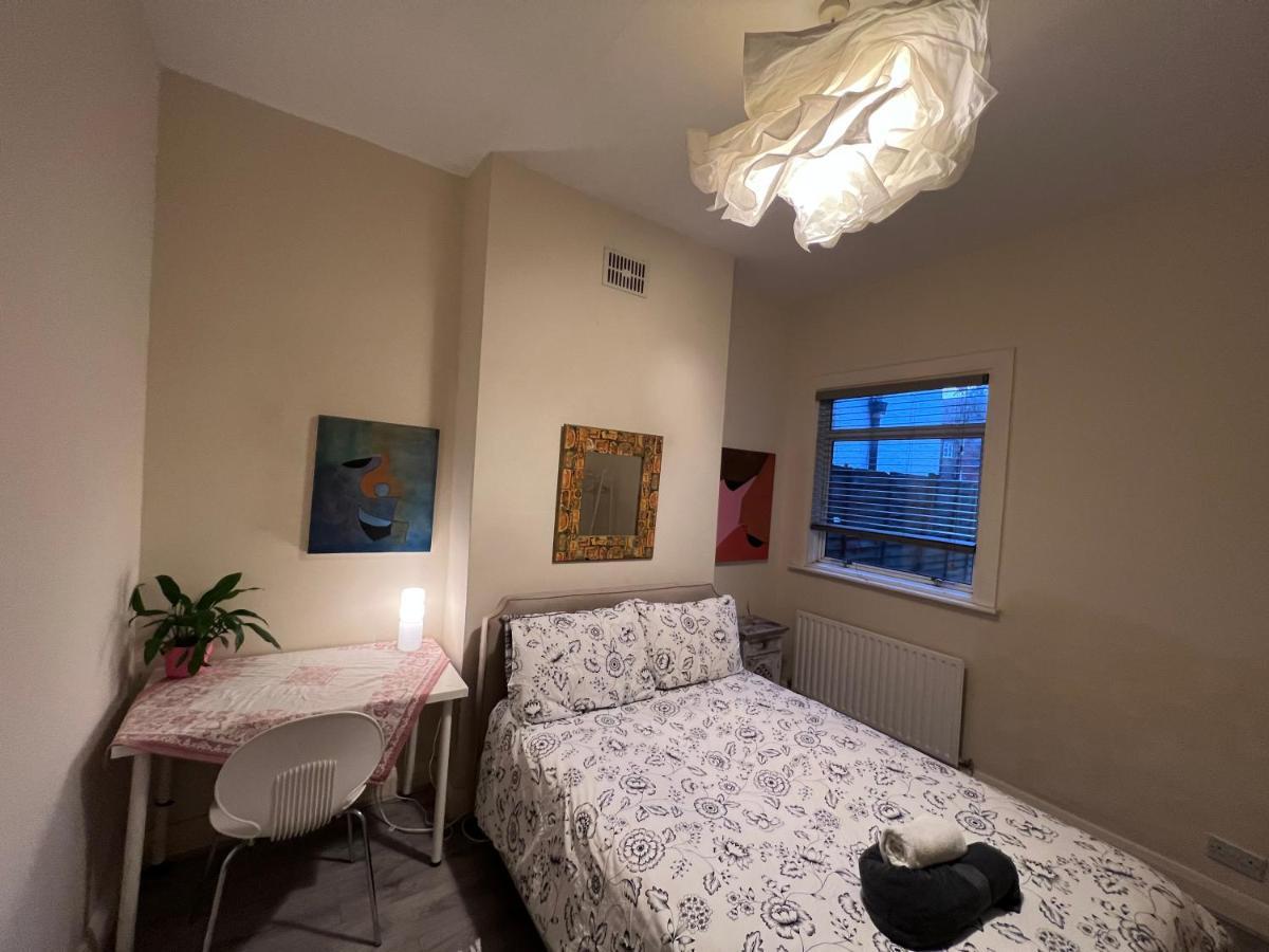 Relaxing&Cozy Room London Exterior photo